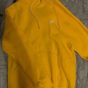 Yellow Unisex Nike Sweatshirt